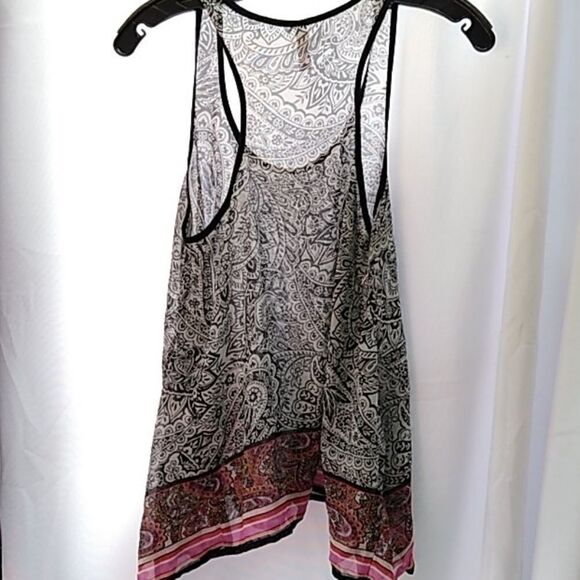 Xhileration top - Picture 3 of 4